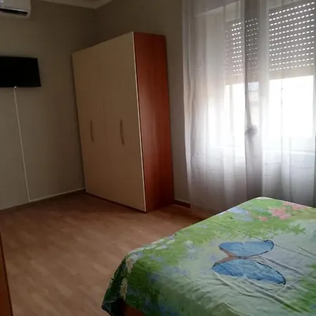 Relax House 2 *