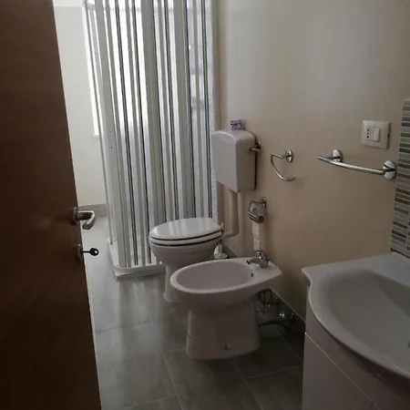 Relax House 2 * Locri